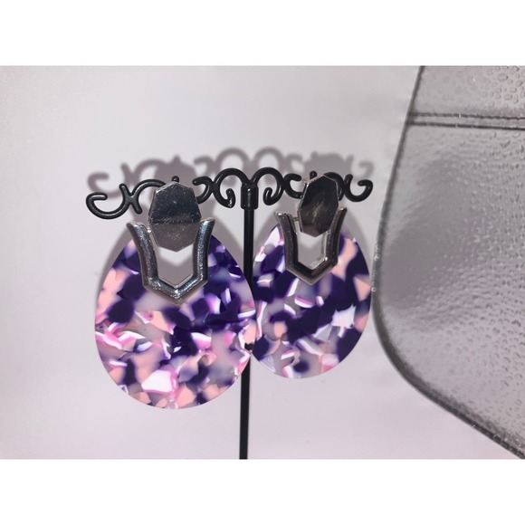 Papazzari Purple & Pink Tortoise Shell Pattern Earrings! - Picture 4 of 6